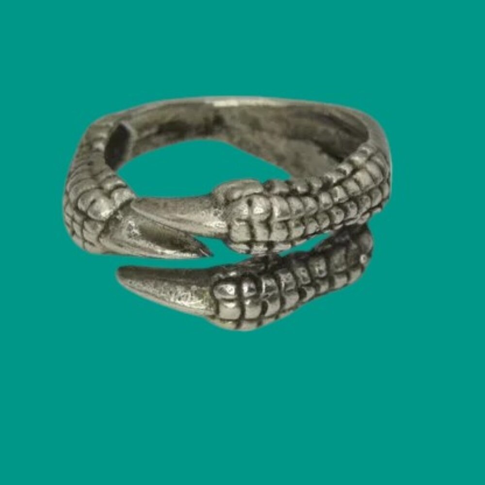 Vintage Sterling Silver Dragon Claw Ring Gothic Medieval Mystical Mythical